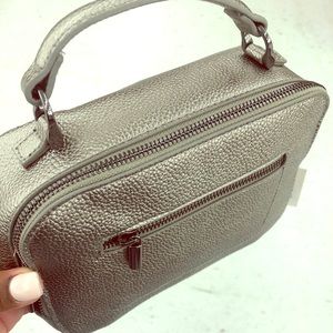 Sold out of Poshmark‼️‼️